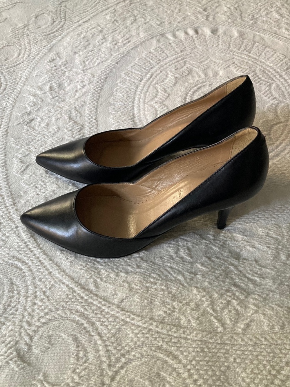 J. Crew Leather Valentina Pumps 2 3/4" Heels Made in Italy Size 7.5
